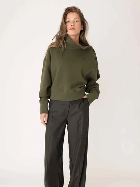 Anna Blue B60-04-CrewCroppe