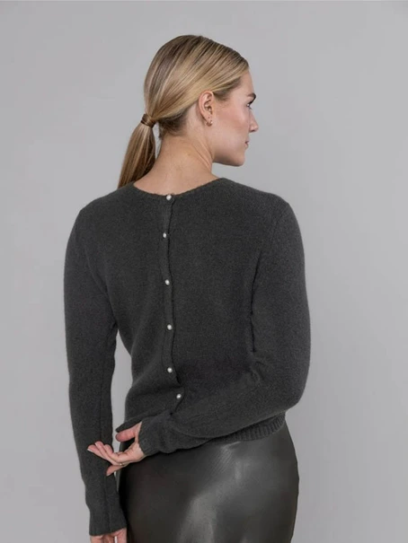 Anotherwoman 532084