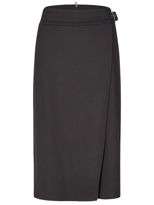 Barbara Lebek 37570052