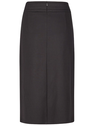 Barbara Lebek 37570052