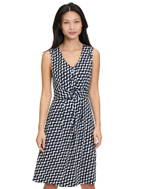 Betty Barclay Kleid Kurz ohne Arm