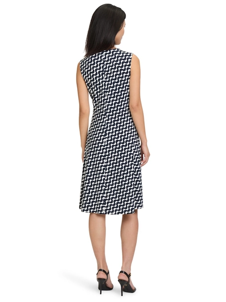 Betty Barclay Kleid Kurz ohne Arm
