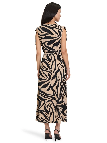 Betty Barclay Kleid Lang ohne Arm