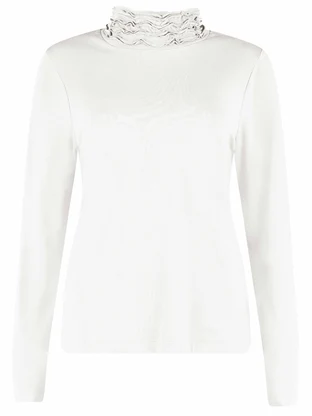 Bloomings Ruffle neck shirt