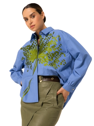 Caroline Biss 4623