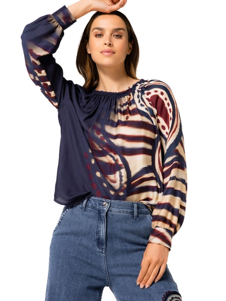 Caroline Biss 4635