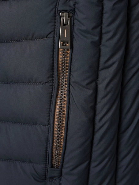 Casa Moda Light Weight Vest