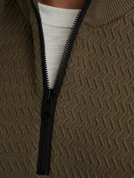 Cast Iron Half zip collar ecovero