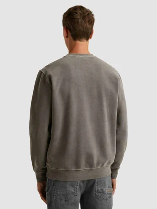 Cast Iron Long sleeve r-neck relaxed fit swe