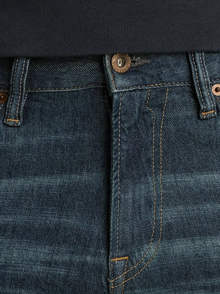 Cast Iron VALVER REGULAR RINSED DEEP INDIGO
