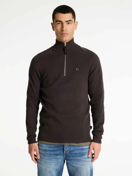 Chasin' OSCAR HALF ZIP