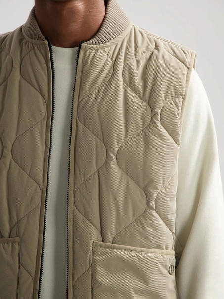DSTREZZED DS_Ives Bodywarmer