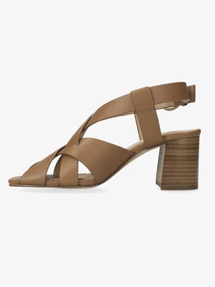 Fred de la Bretoniere GIADA CROSS