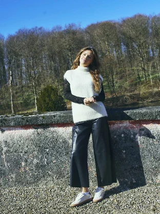 FREEQUENT FQLENNON-BLOUSE