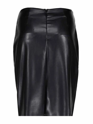 Geisha PU skirt + belt