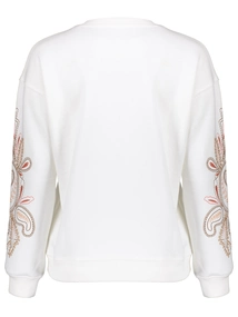 Geisha Sweater embroiderd sleeves