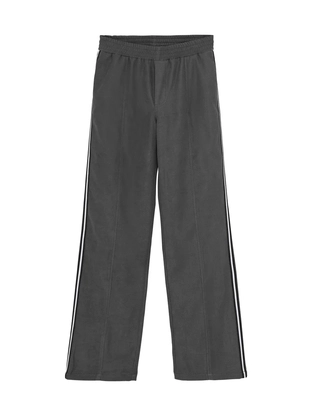 Indian Blue Jeans 970527