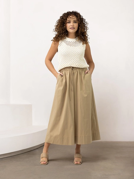 Label dot 2516009