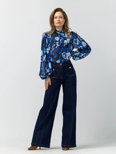 Label dot 2521028
