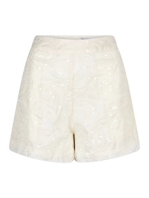 Lofty Manner QE52 - Short Candice