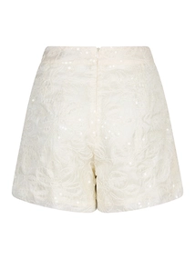 Lofty Manner QE52 - Short Candice