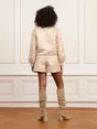 Lofty Manner QG37 - Short Suzi