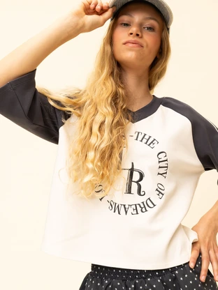 LOOXS 10sixteen 10sixteen V-Neck T-shirt