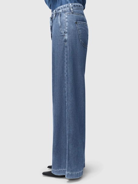 MAC 242520890
