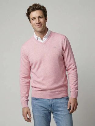 McGregor V-Neck sweater