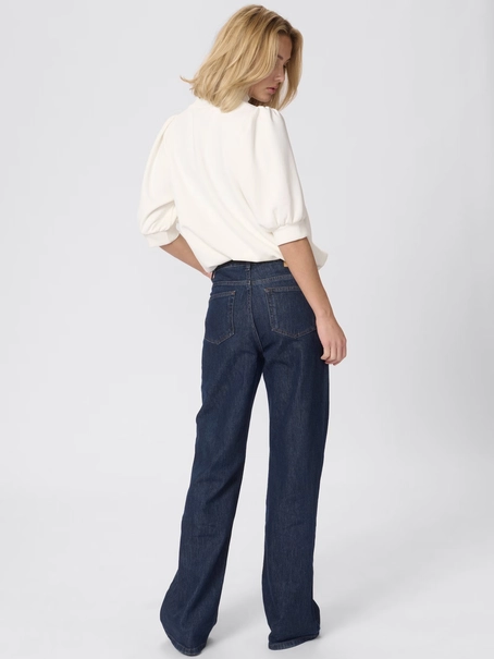 My Essential Wardrobe 10703704