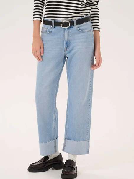 My Essential Wardrobe 10704172