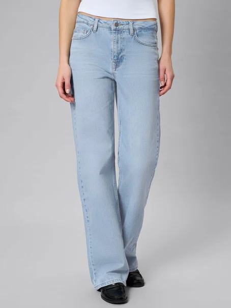 My Essential Wardrobe 10704222