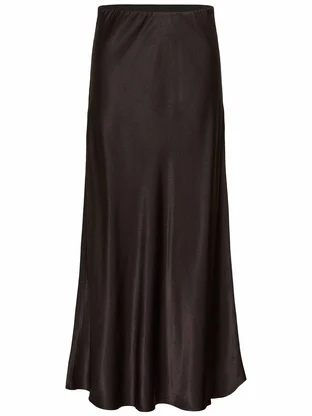 My Essential Wardrobe 10704820