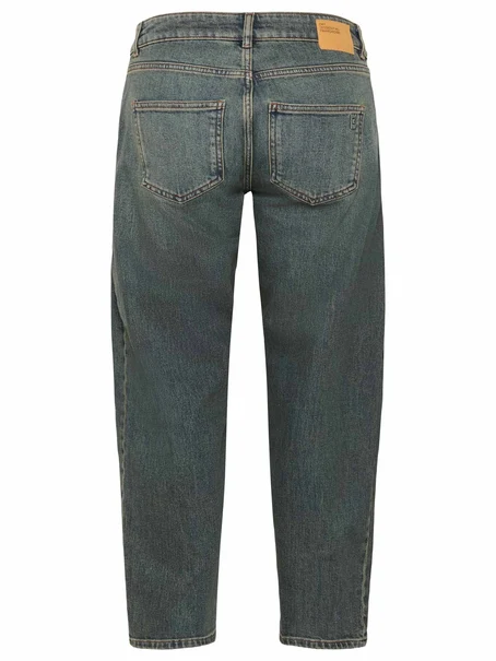 My Essential Wardrobe 10705092