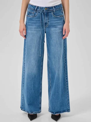 My Essential Wardrobe 10705256