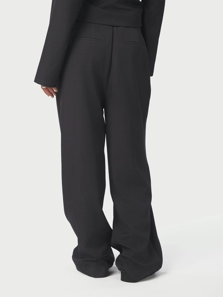 Neo Noir 165551 ZALKA