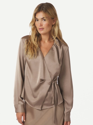 Neo Noir 166961 CAPRINA