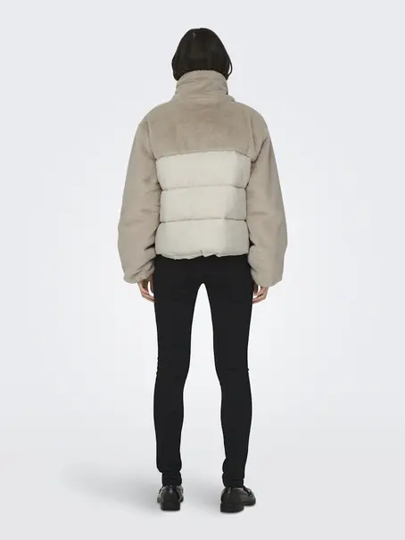 ONLY ONLWANJA FUR PUFFER MIX JACKET NOOS