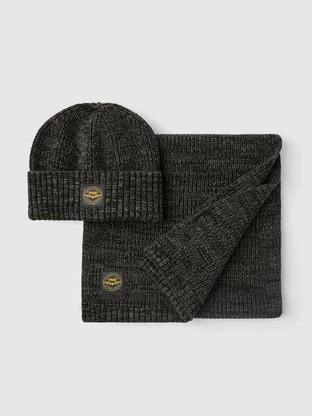 PME Legend Beanie and scarf X-mas package
