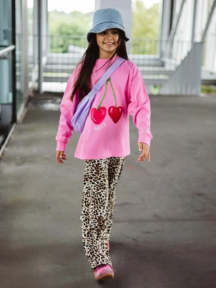 Salty Stitch Salty skater tee cherry