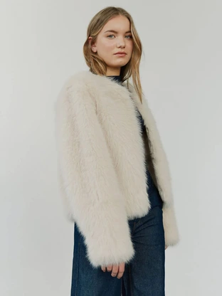 Sofie Schnoor G254233