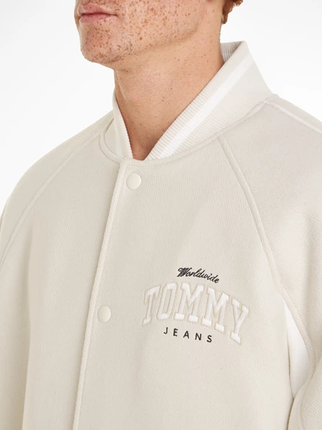Tommy Jeans DM0DM17884