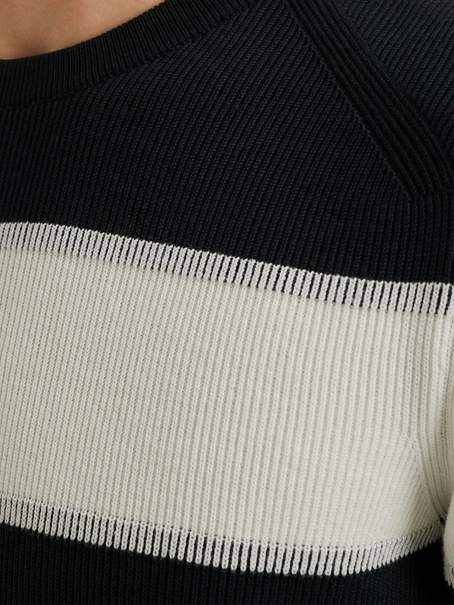 Vanguard Crewneck cotton structure