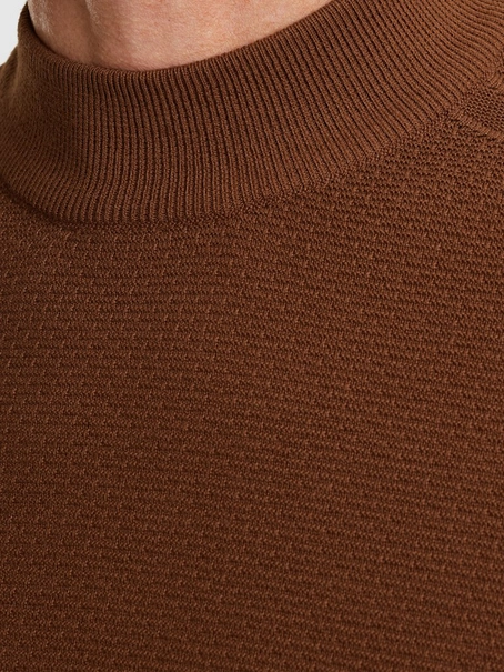 Vanguard Mock neck cotton modal