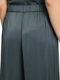 Vera Mont Hose