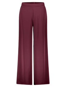Vera Mont Hose