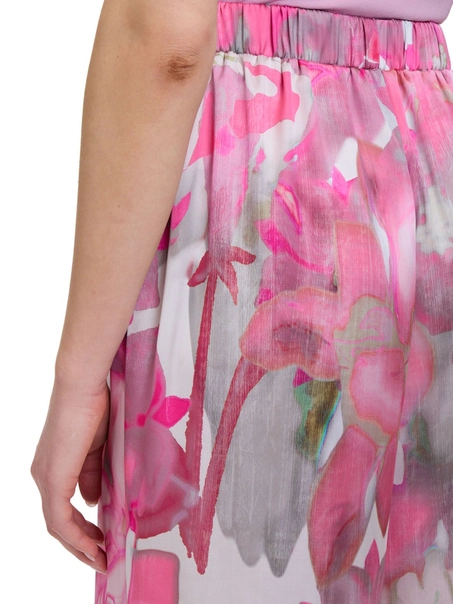 Vera Mont Hose