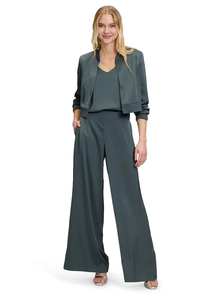 Vera Mont Hose