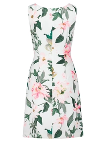 Vera Mont Kleid Kurz ohne Arm