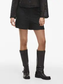 VILA VIMERINDA CROCHET HW SHORTS